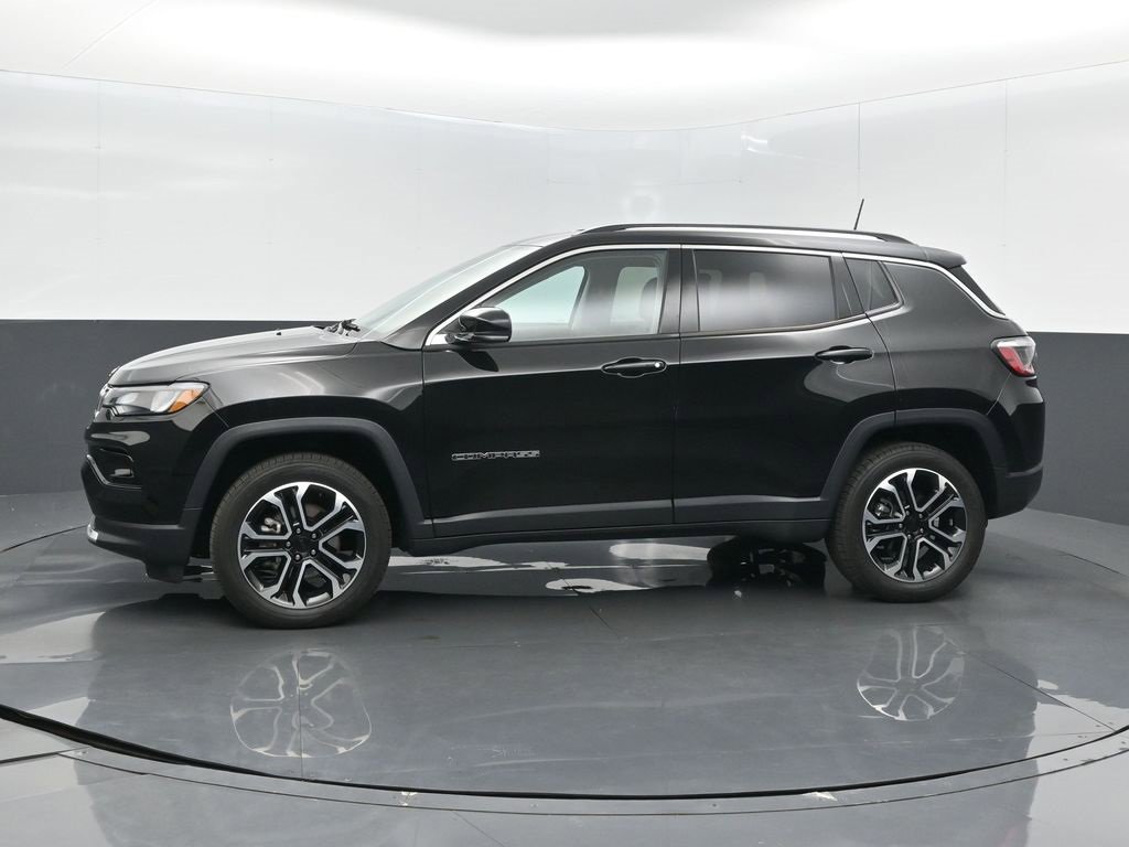 Certified 2022 Jeep Compass Limited image 4