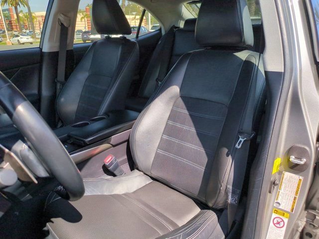 Used 2014 Lexus IS 350 350 w/ Luxury Package w/Gray Wood image 11