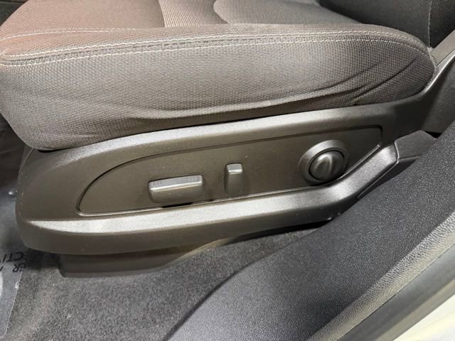 Used 2017 Chevrolet Traverse LT w/ Style and Technology Package AWD/4WD image 20