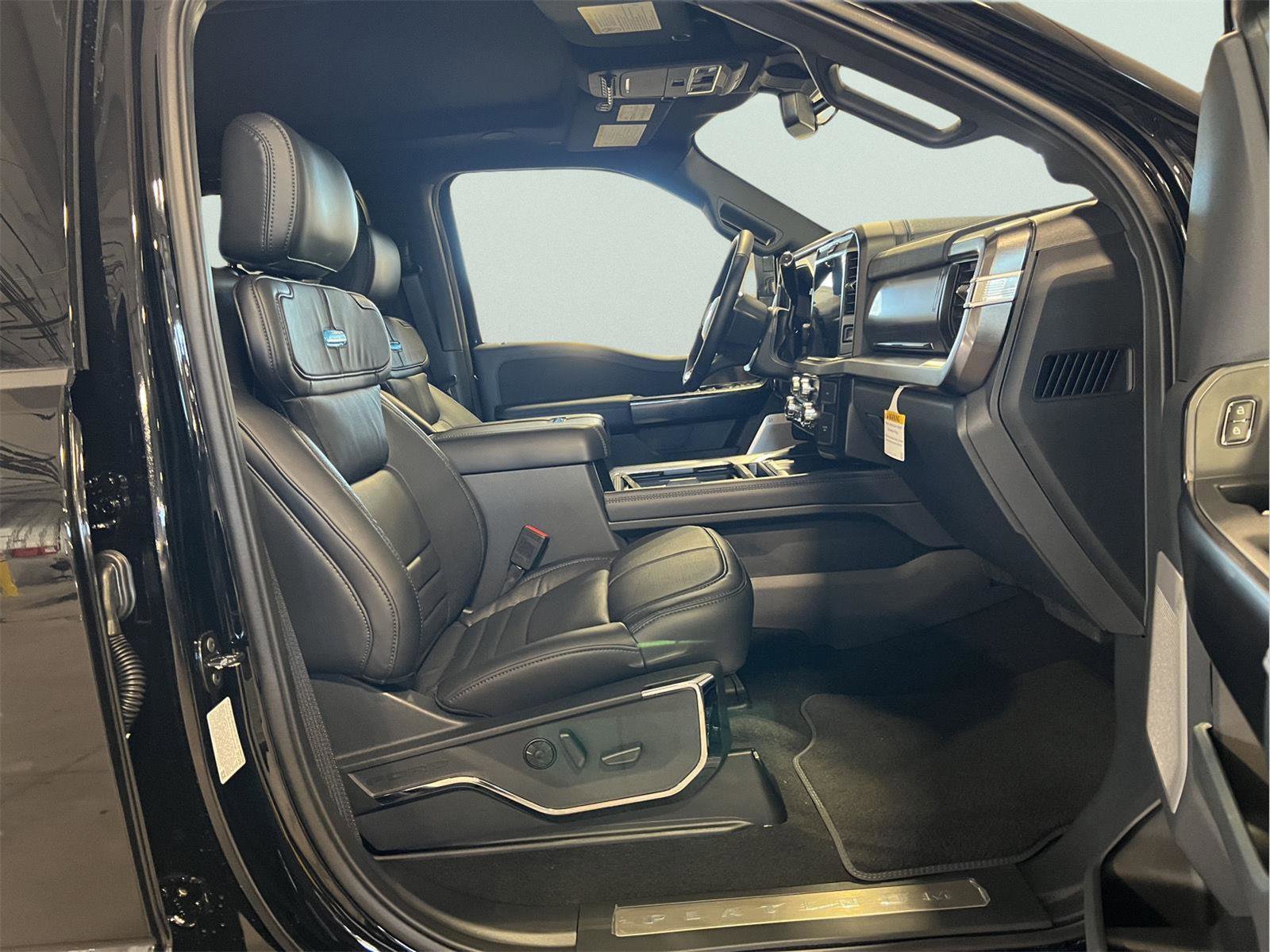 New 2026 Ford F350 Platinum image 11