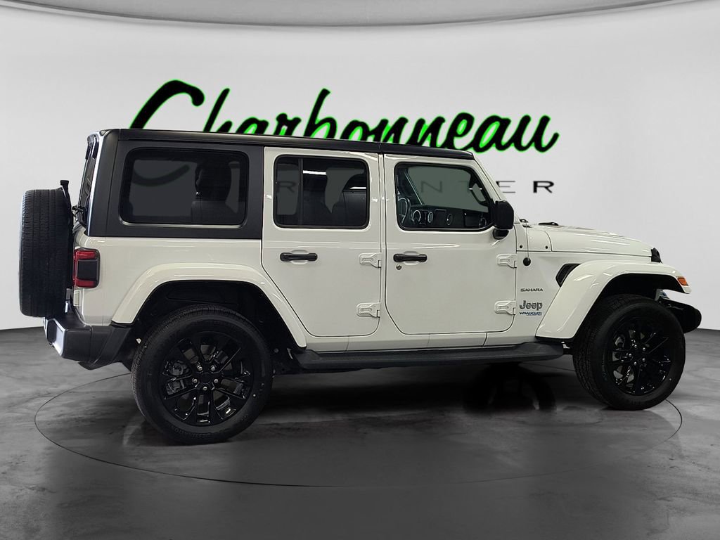 Used 2022 Jeep Wrangler Unlimited Sahara w/ Cold Weather Group image 6