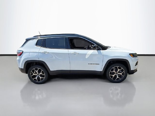 New 2026 Jeep Compass Limited AWD/4WD image 5