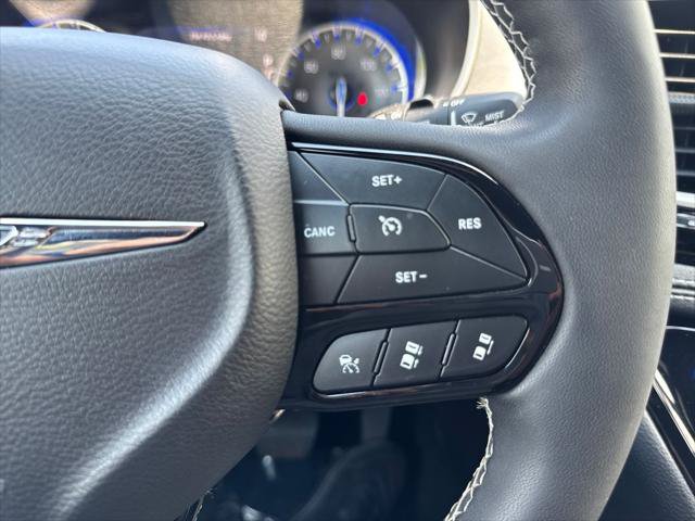Certified 2023 Chrysler Pacifica Touring-L w/ S Appearance Package AWD/4WD image 20