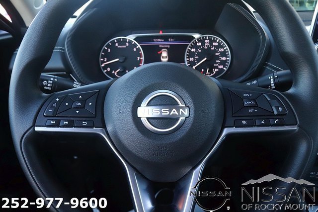 Used 2024 Nissan Sentra SV image 15