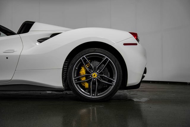 Used 2017 Ferrari 488 Spider RWD image 13