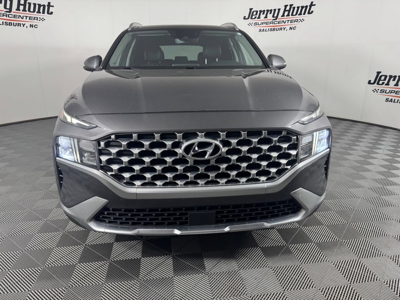 Used 2022 Hyundai Santa Fe SEL Premium w/ Cargo Package AWD/4WD image 5