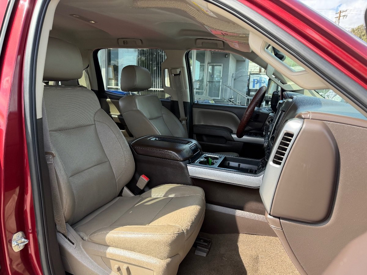 Used 2015 Chevrolet Silverado 3500 LTZ w/ Duramax Plus Package AWD/4WD image 28
