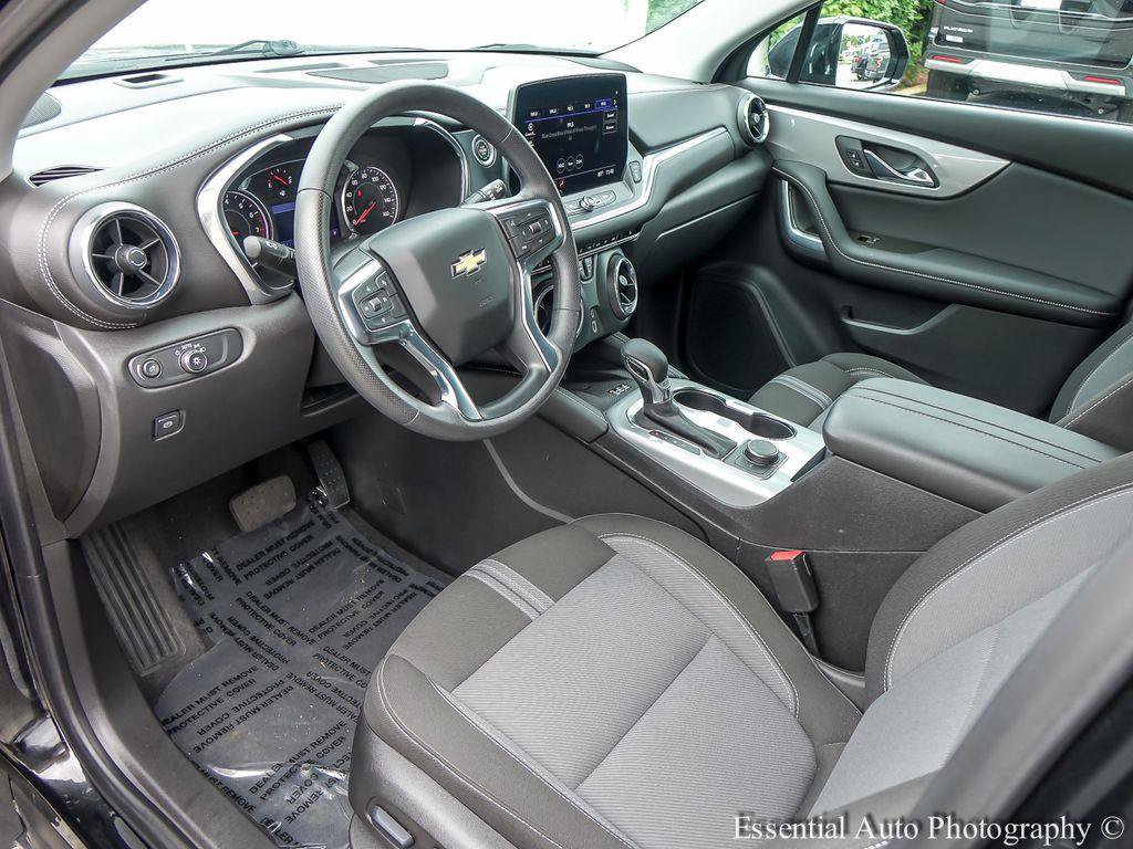 Used 2023 Chevrolet Blazer LT w/ Convenience Package AWD/4WD image 10