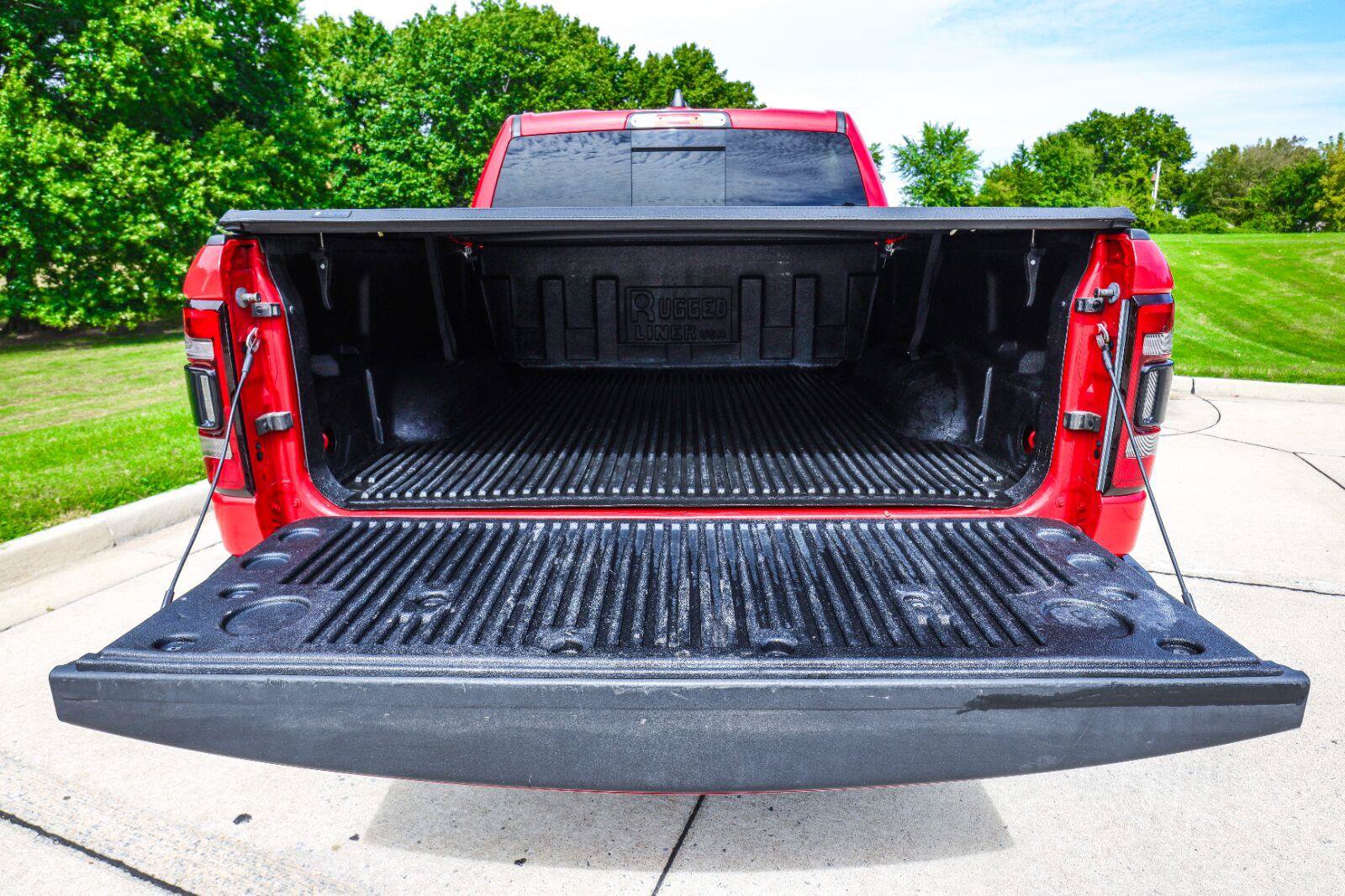 Used 2019 RAM 1500 Rebel w/ Level 2 Equipment Group AWD/4WD image 22