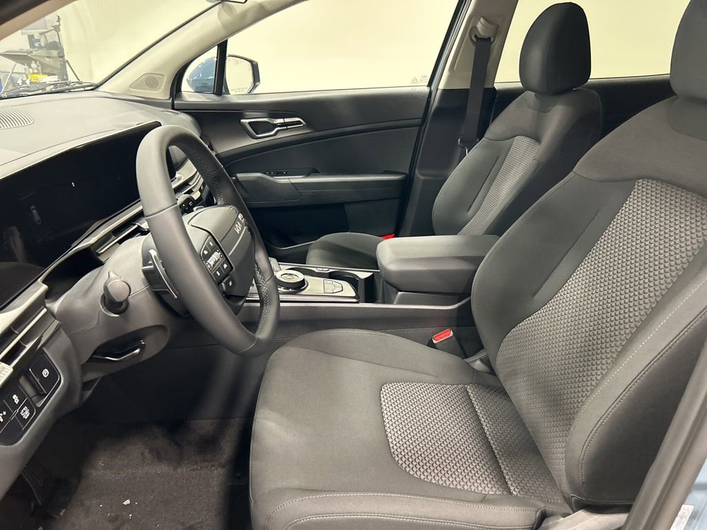 New 2026 Kia Sportage S image 9