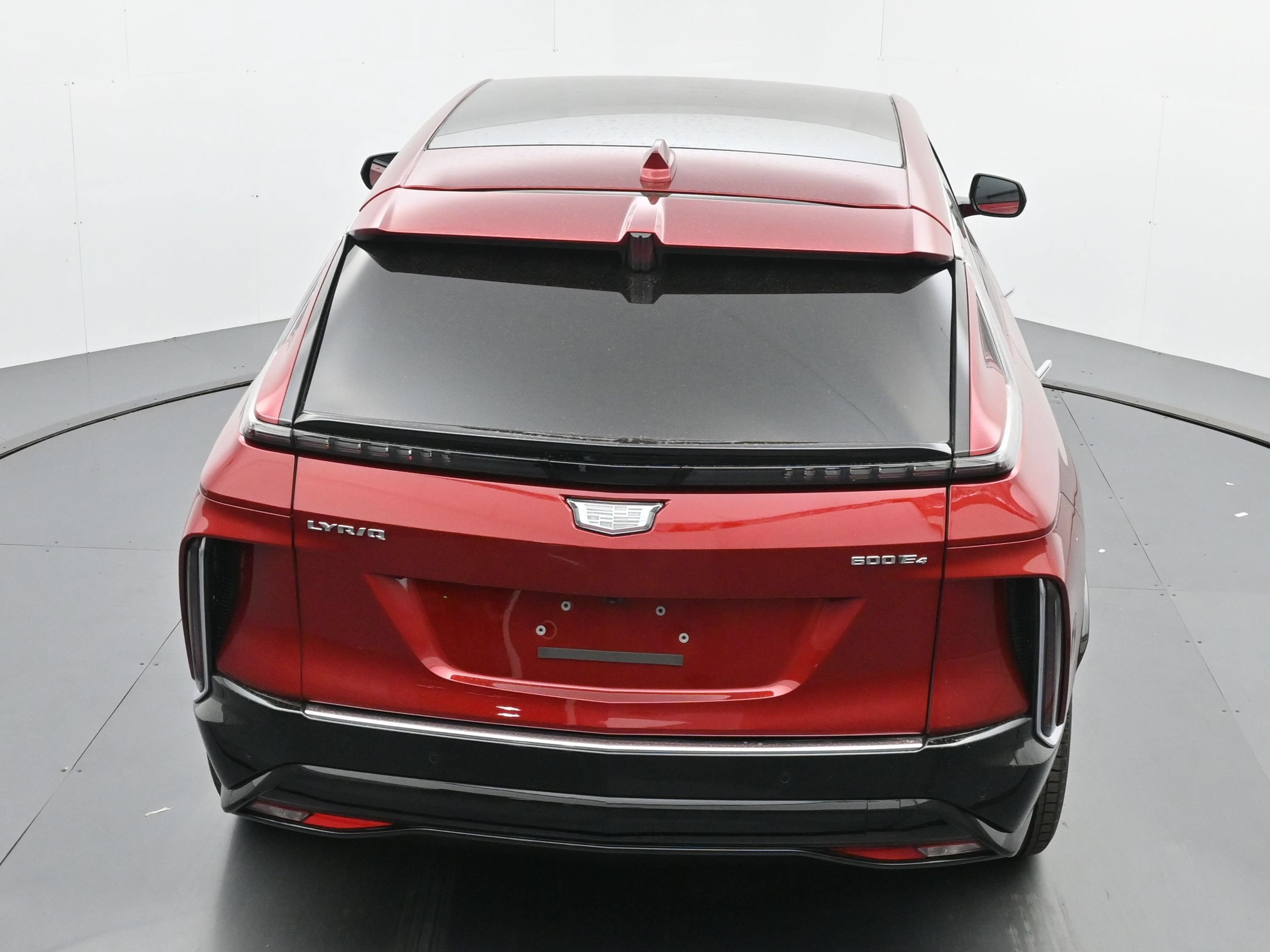 New 2026 Cadillac Lyriq Luxury w/ LPO, Floor Liner Package AWD/4WD image 26