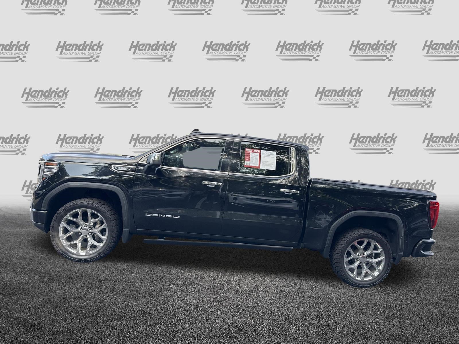 Used 2022 GMC Sierra 1500 Denali AWD/4WD image 10