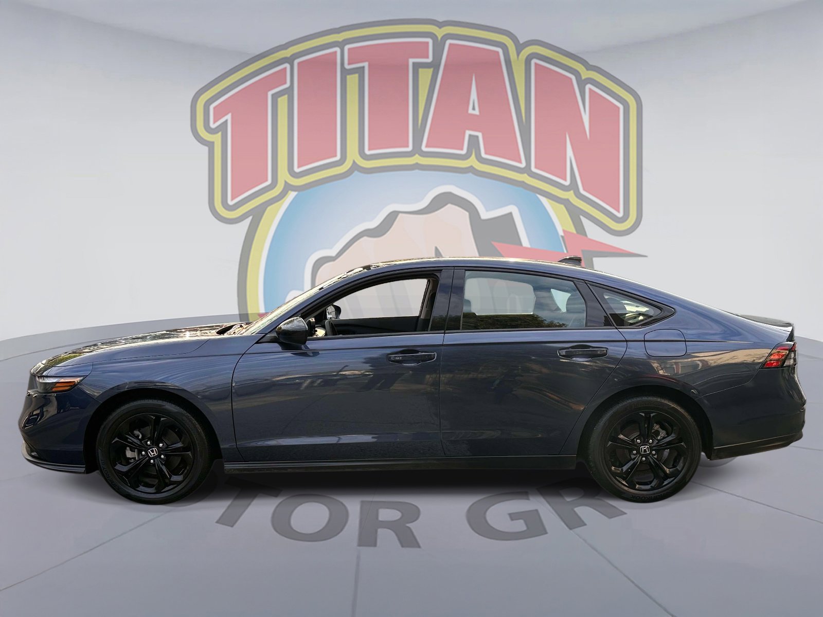 Used 2025 Honda Accord SE image 2