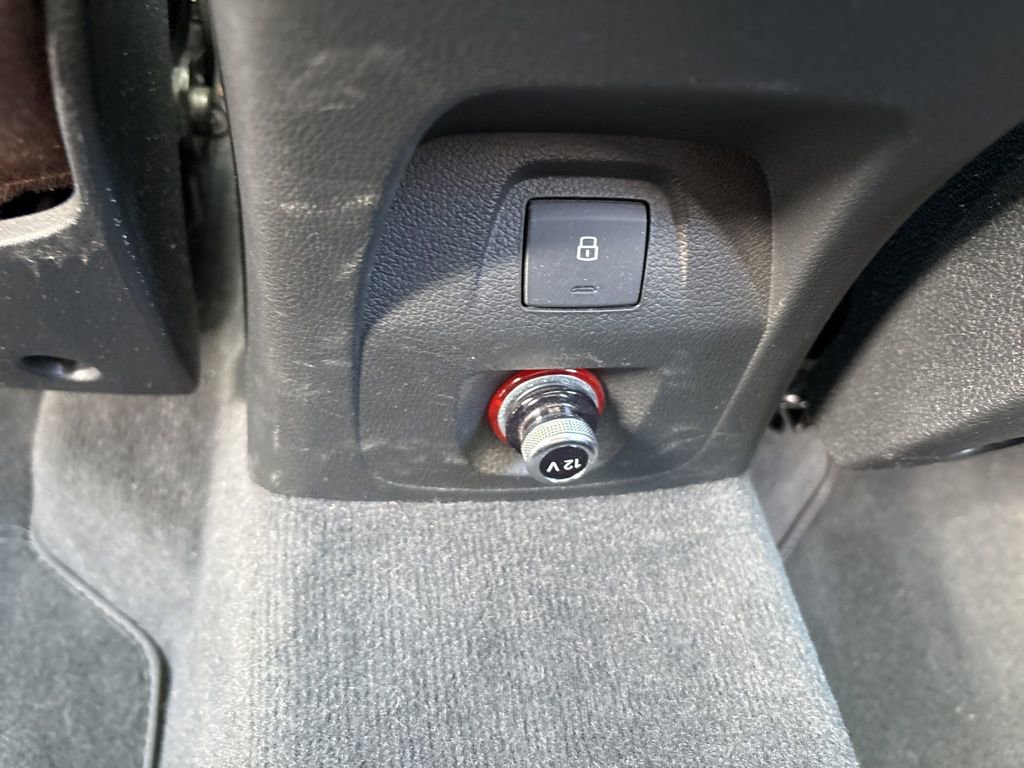 Used 2015 Audi Q3 2.0T Prestige w/ Prestige Package AWD/4WD image 35