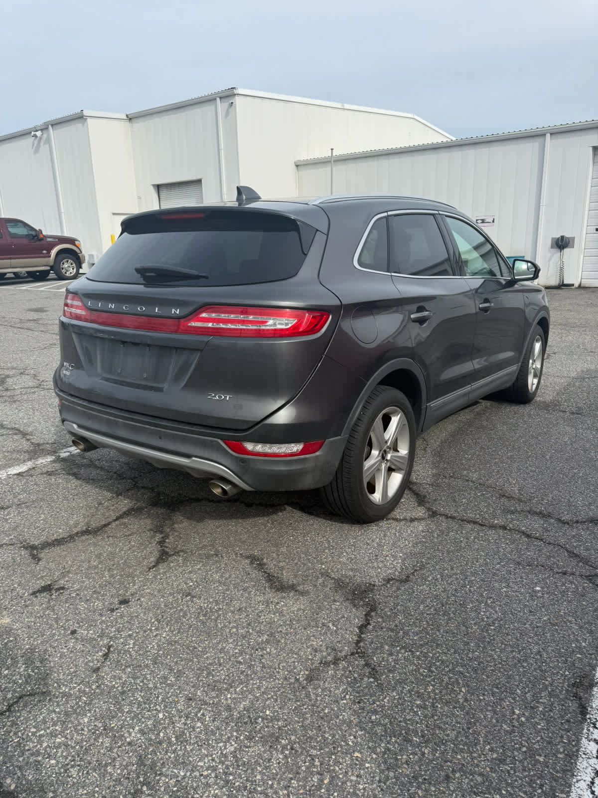 Used 2018 Lincoln MKC Premiere image 3