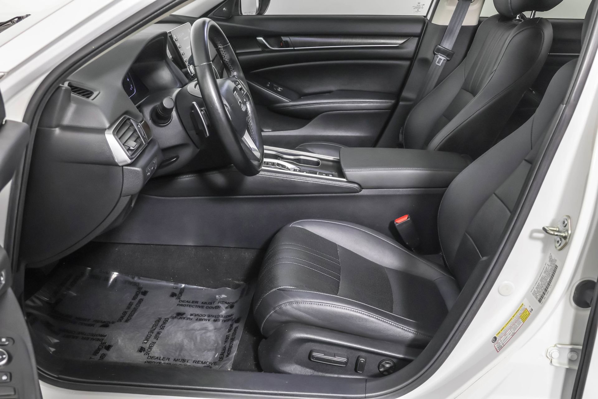 Used 2020 Honda Accord Touring image 21