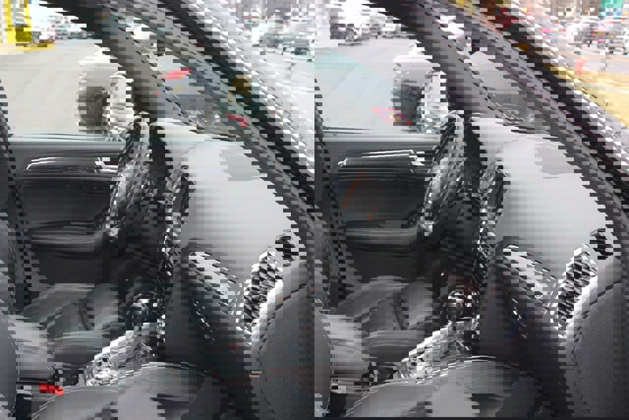 Used 2015 Audi SQ5 Premium Plus image 18