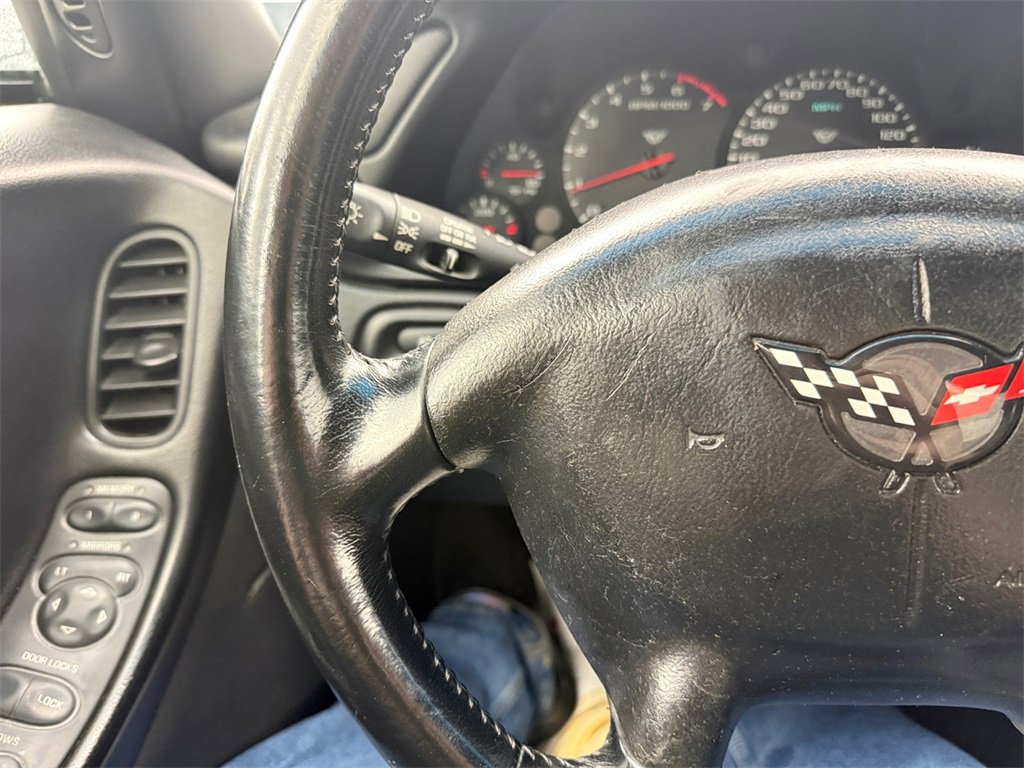 Used 1998 Chevrolet Corvette Convertible w/ Memory Pkg image 32