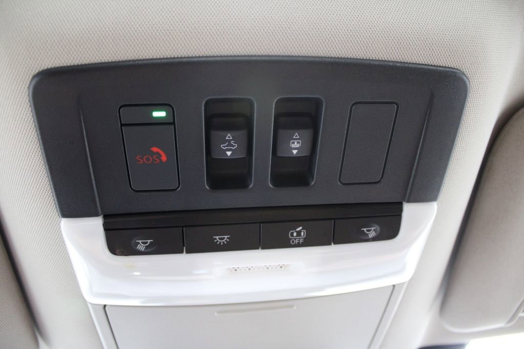 Used 2024 Nissan Pathfinder Platinum w/ Cargo Package image 64