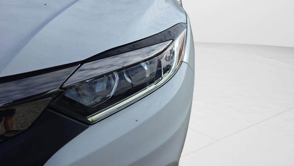 Used 2022 Honda HR-V EX image 9