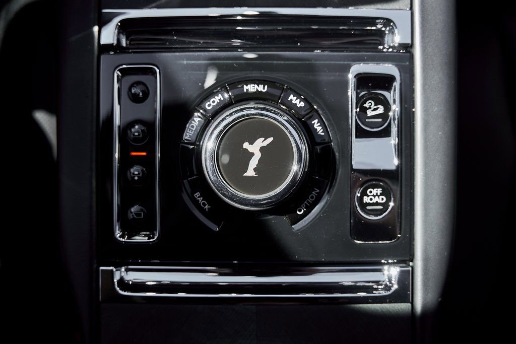 Used 2023 Rolls-Royce Cullinan image 68