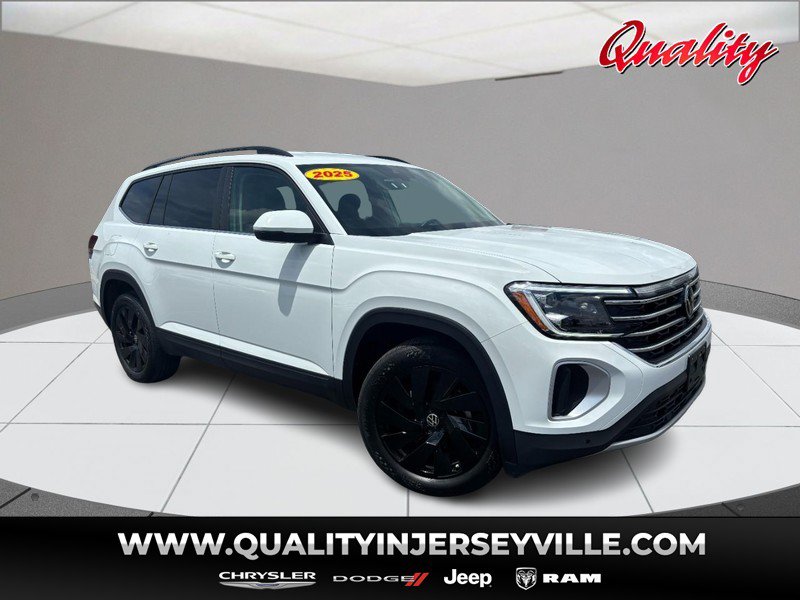 Used 2025 Volkswagen Atlas SE