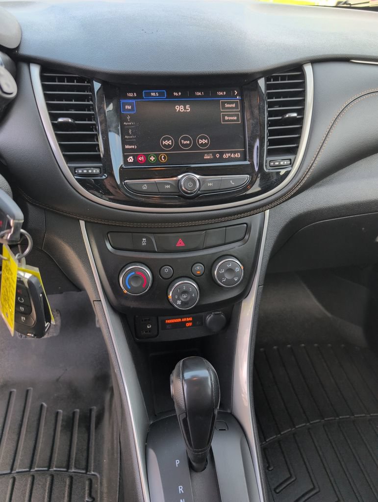 Used 2020 Chevrolet Trax LS w/ Tint and Cruise Package AWD/4WD image 9