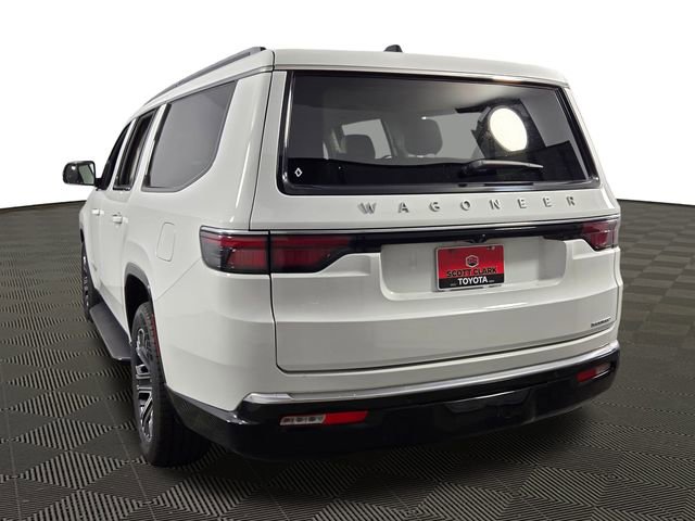 Used 2024 Jeep Wagoneer L Series II w/ Flexible Seating Group image 5
