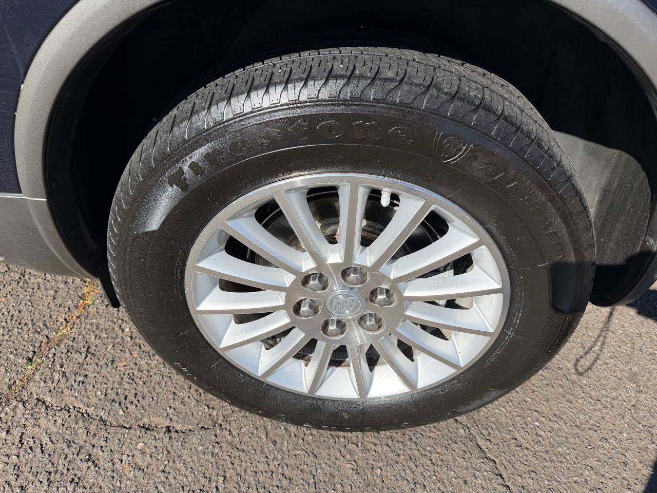 Used 2008 Buick Enclave CXL AWD/4WD image 28
