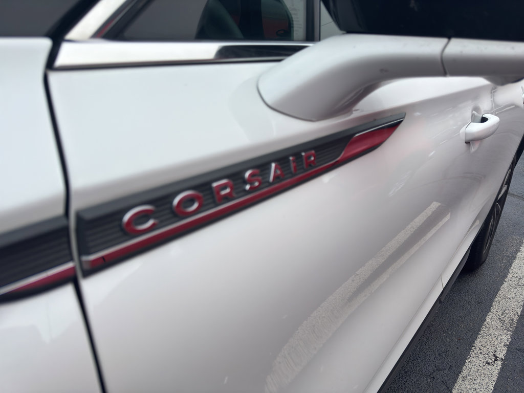 Used 2023 Lincoln Corsair FWD w/ Equipment Group 101A image 6