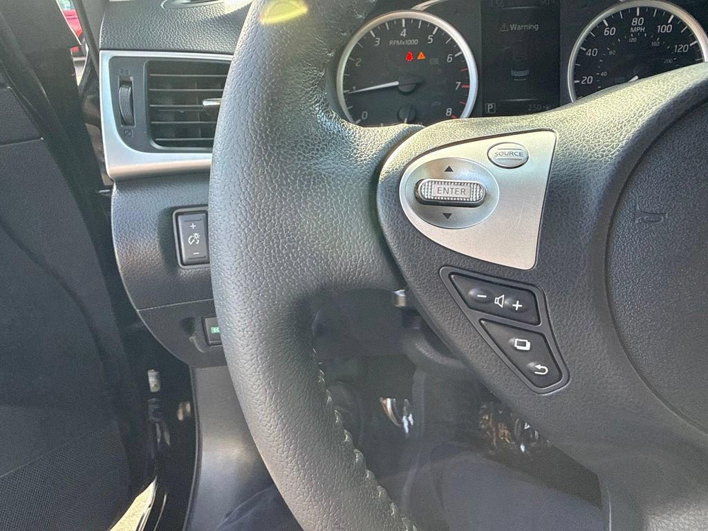 Used 2017 Nissan Sentra SR FWD image 24