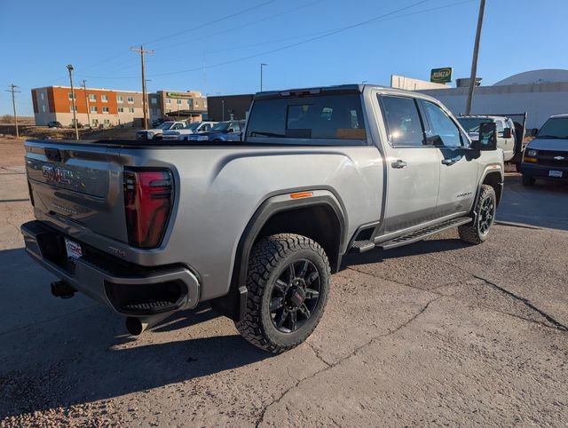 Used 2025 GMC Sierra 3500 AT4 w/ AT4 Premium Plus Package image 7