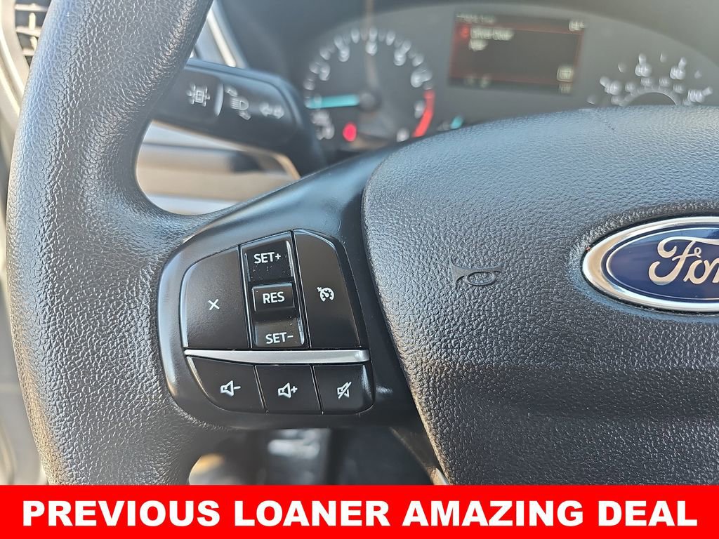 Used 2022 Ford Escape SE image 16