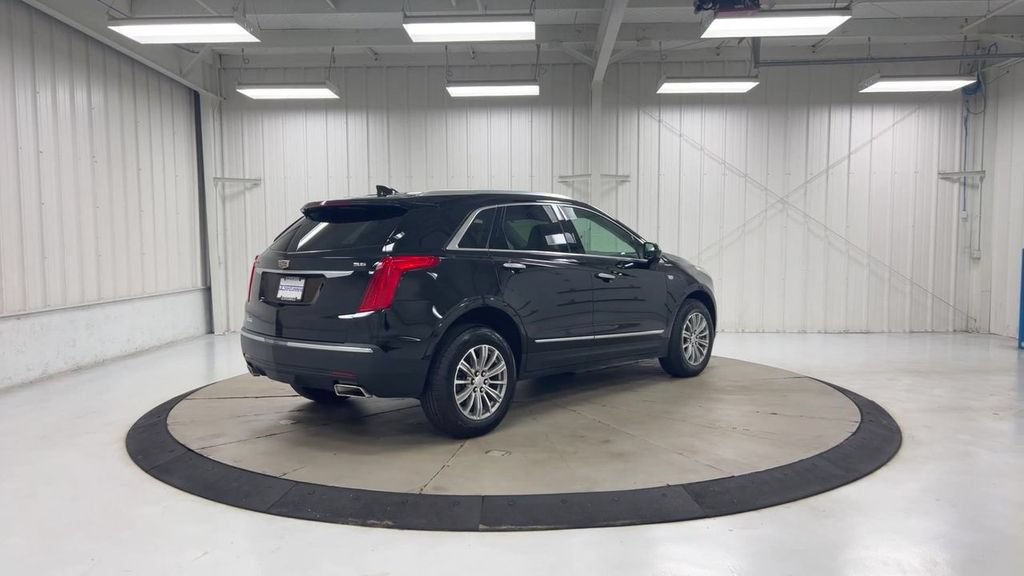 Used 2019 Cadillac XT5 Luxury AWD/4WD image 8