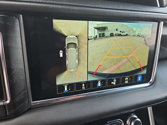 Used 2024 GMC Yukon XL Denali RWD image 14