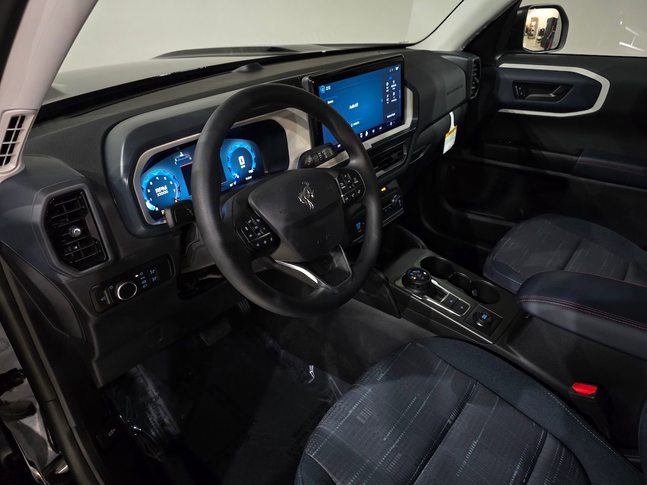 New 2025 Ford Bronco Sport Heritage w/ Convenience Package image 16