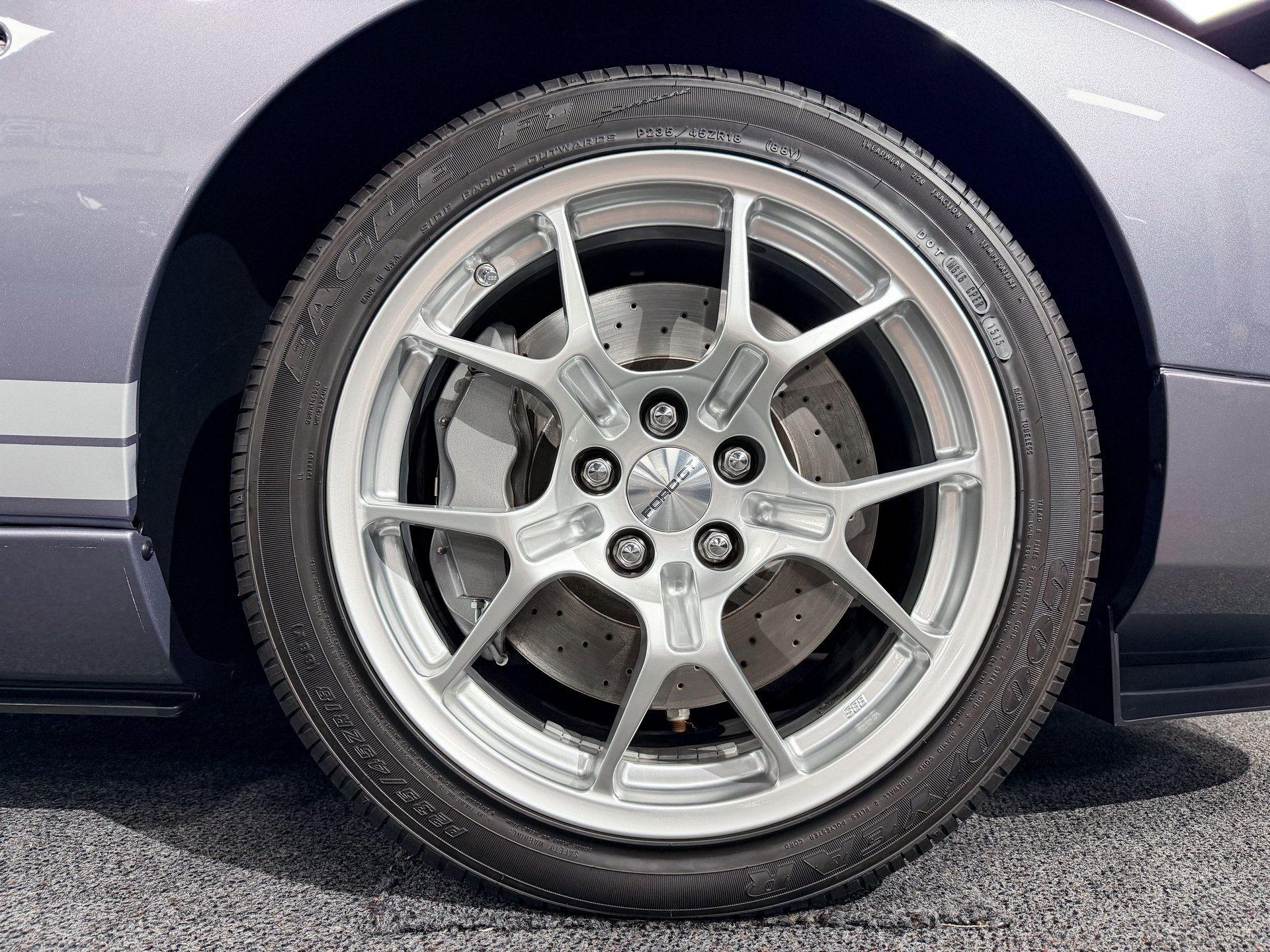 Used 2006 Ford GT image 15