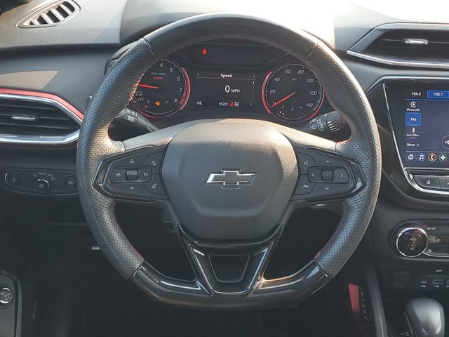 Certified 2022 Chevrolet TrailBlazer RS w/ Sun and Liftgate Package AWD/4WD image 14