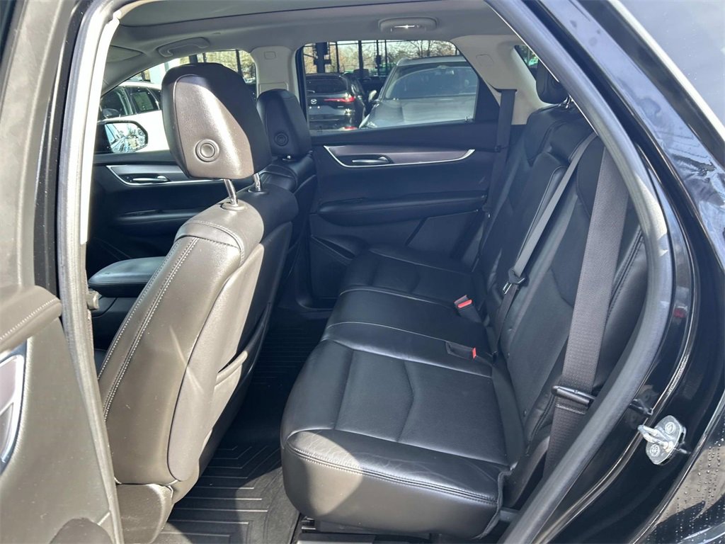 Used 2017 Cadillac XT5 Luxury image 10
