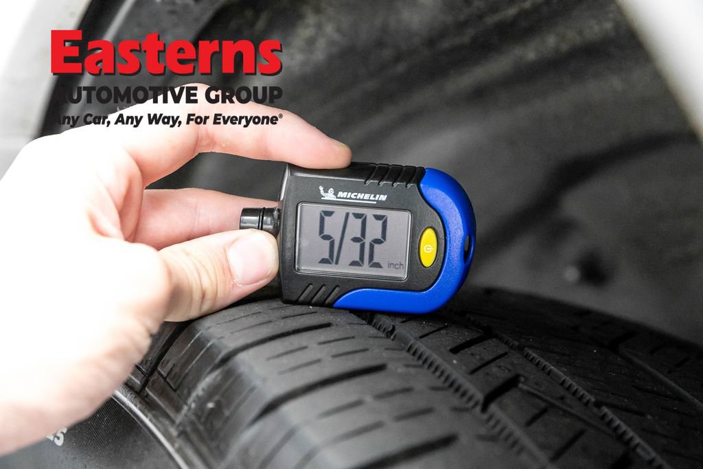 Used 2022 Jeep Grand Cherokee Overland AWD/4WD image 30