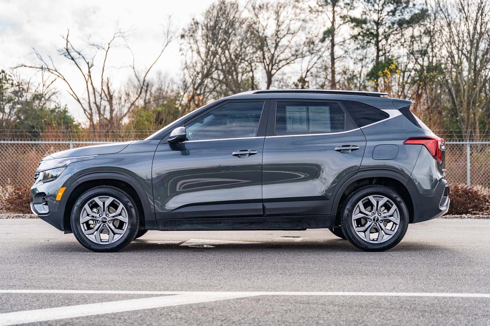 Used 2024 Kia Seltos S image 4