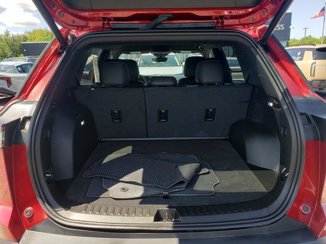 Used 2025 Chevrolet Equinox LT w/ Convenience Package II AWD/4WD image 5