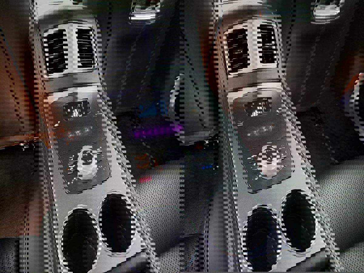 Used 2011 Aston Martin Rapide image 25