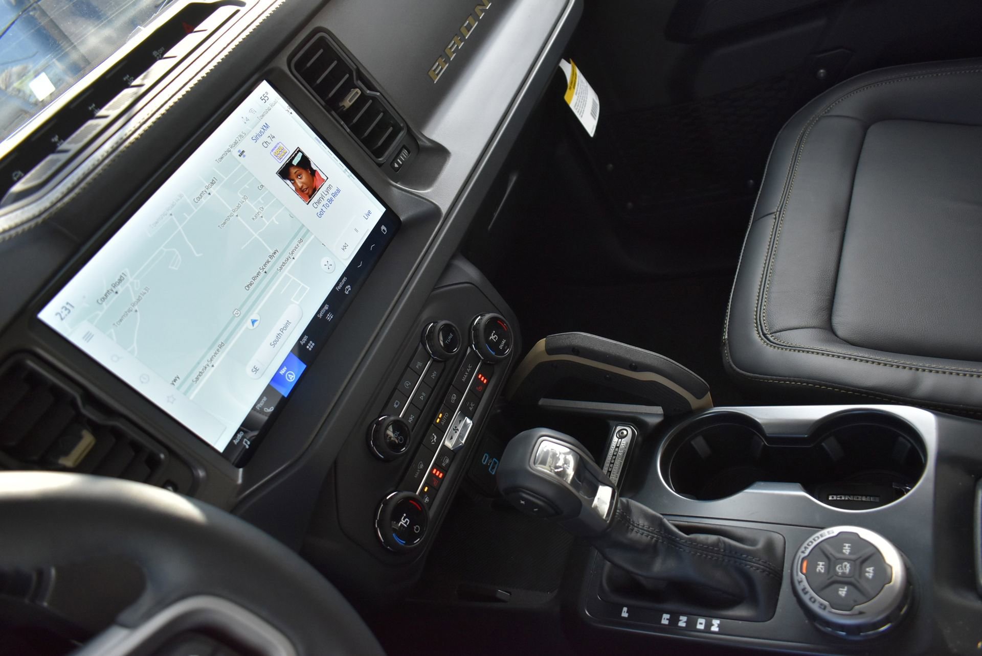 New 2025 Ford Bronco Badlands image 23