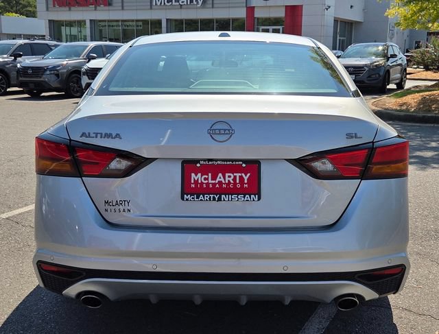 Used 2024 Nissan Altima 2.5 SL FWD image 6