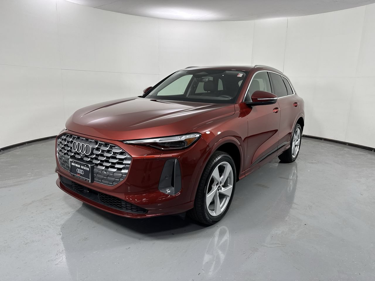 Used 2025 Audi Q5 Premium Plus w/ Premium Plus AWD/4WD image 24