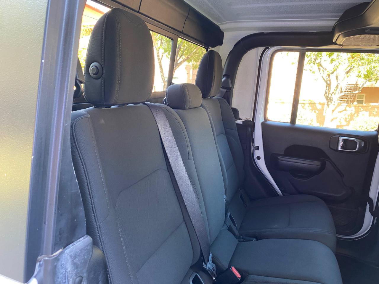 Used 2021 Jeep Gladiator Sport AWD/4WD image 34