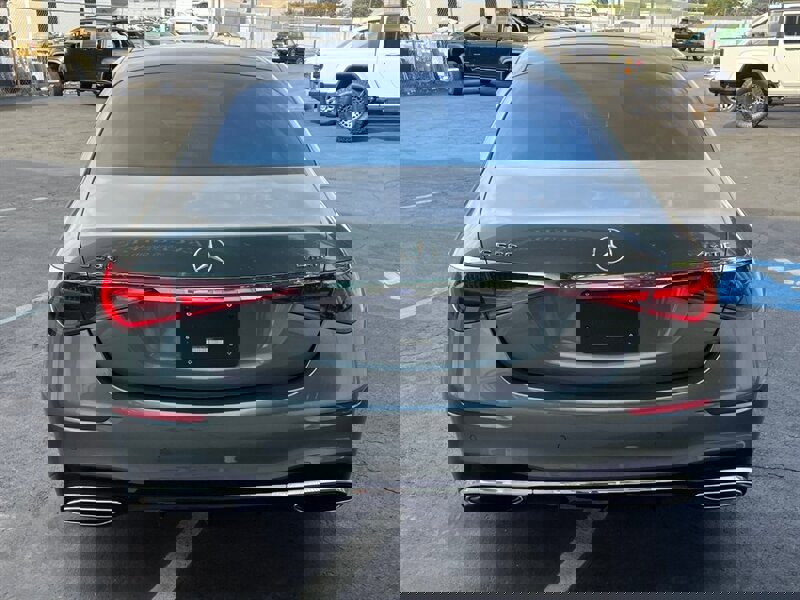 Used 2024 Mercedes-Benz S 580 4MATIC Sedan w/ AMG Line image 6