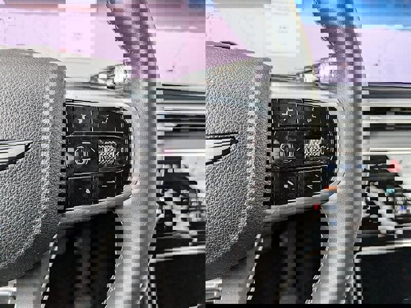 Used 2025 Genesis GV80 2.5T Standard image 21