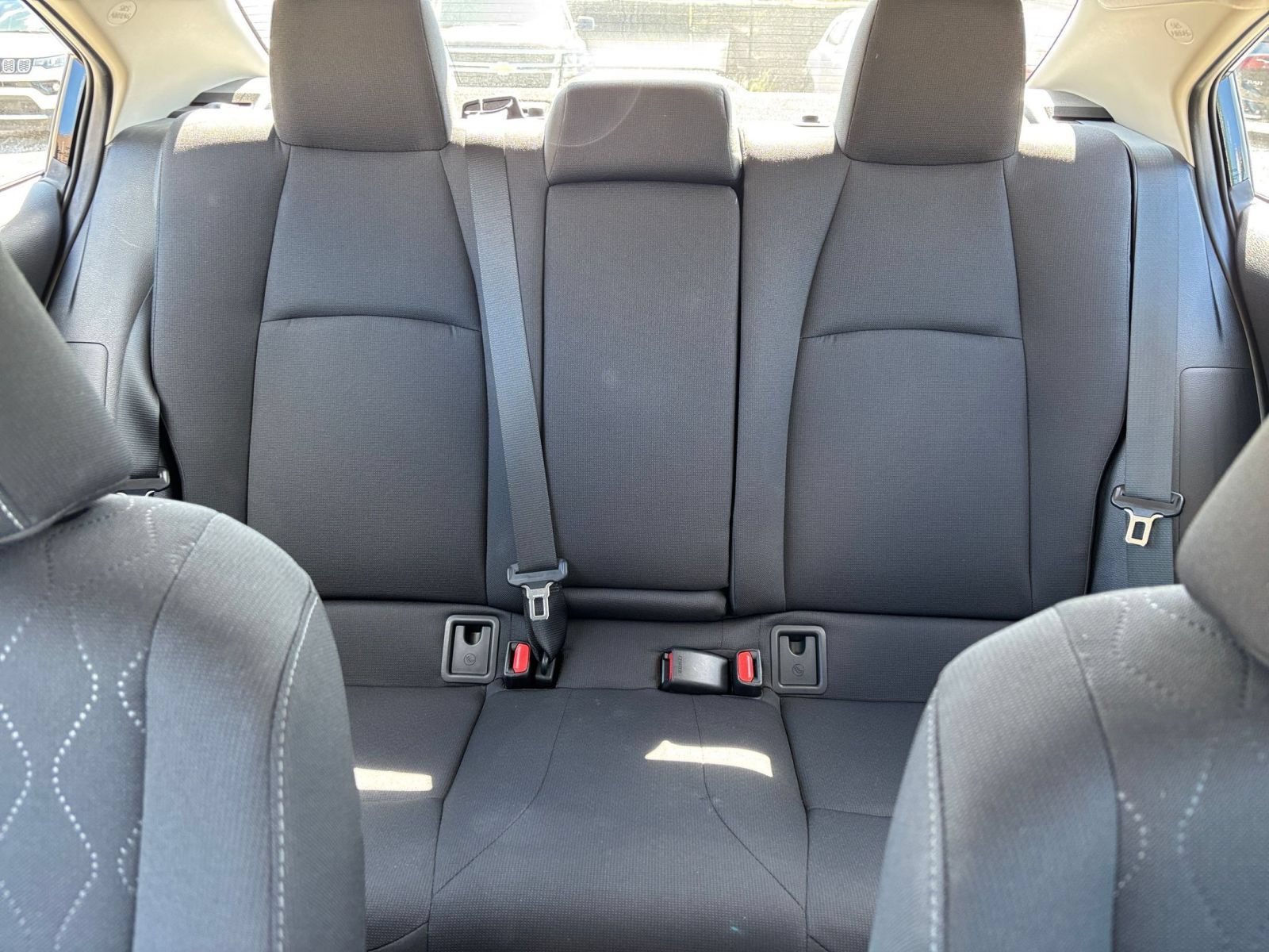 Used 2025 Toyota Corolla LE FWD image 37